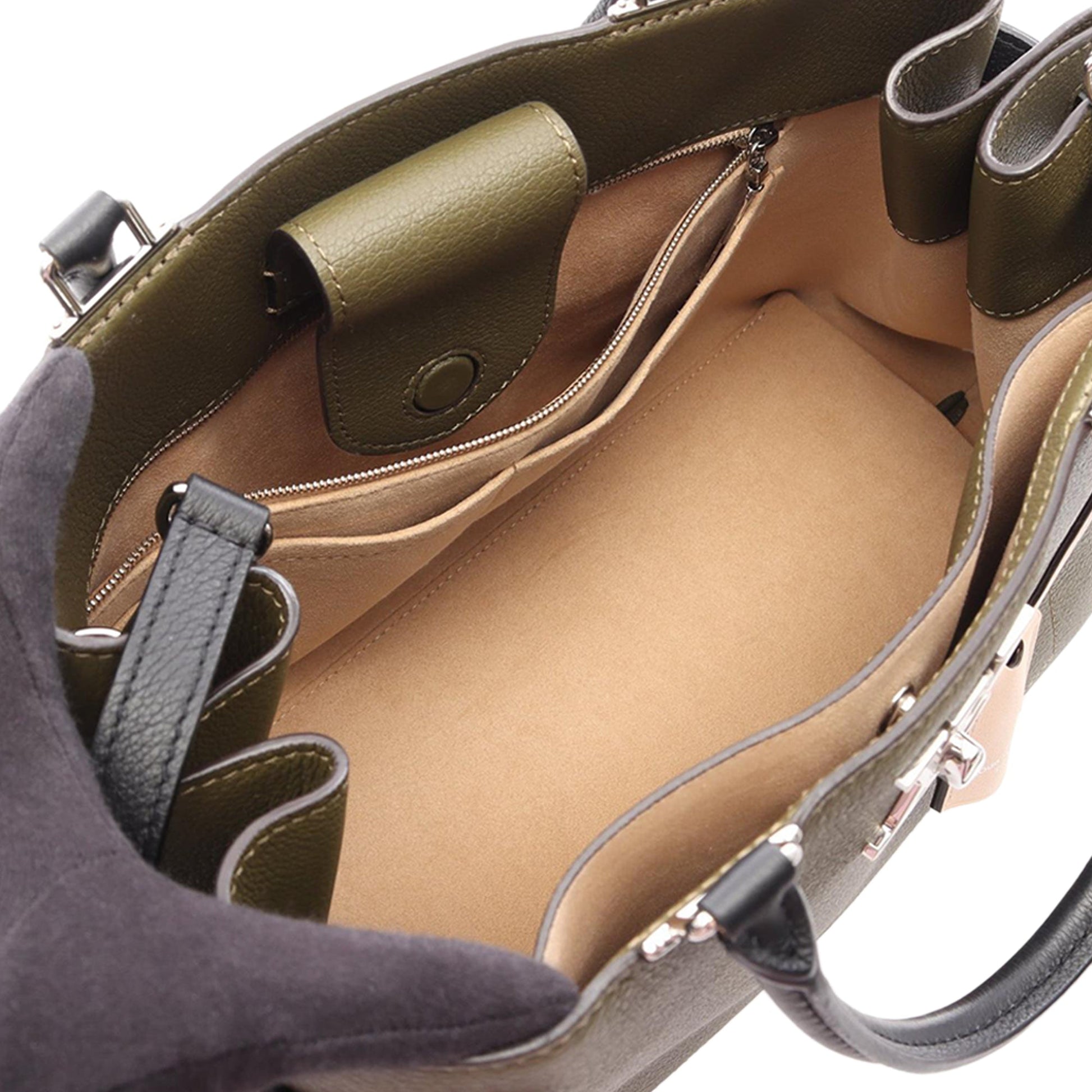 Louis Vuitton Lockme Day
