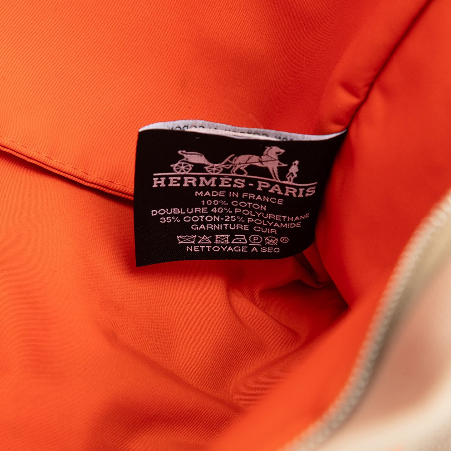 Hermès Canvas Jimetou Jumping Case