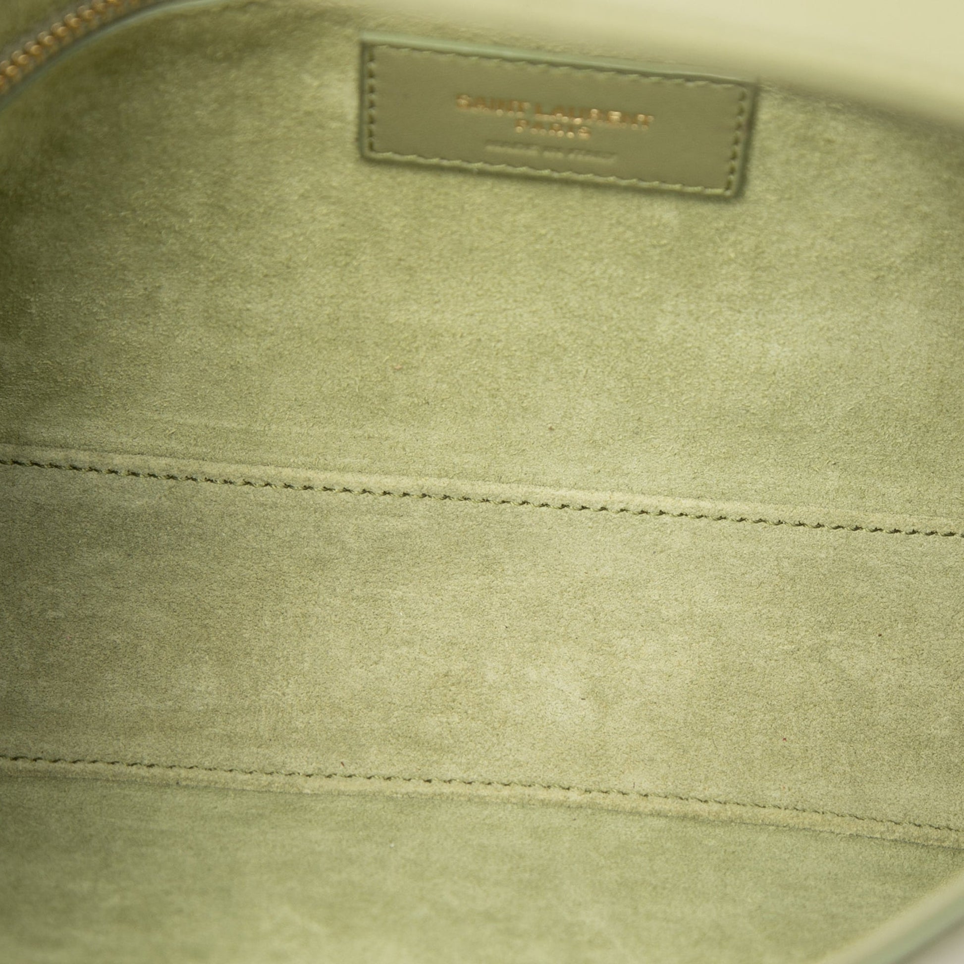 Saint Laurent Smooth Calfskin Le 5 a 7