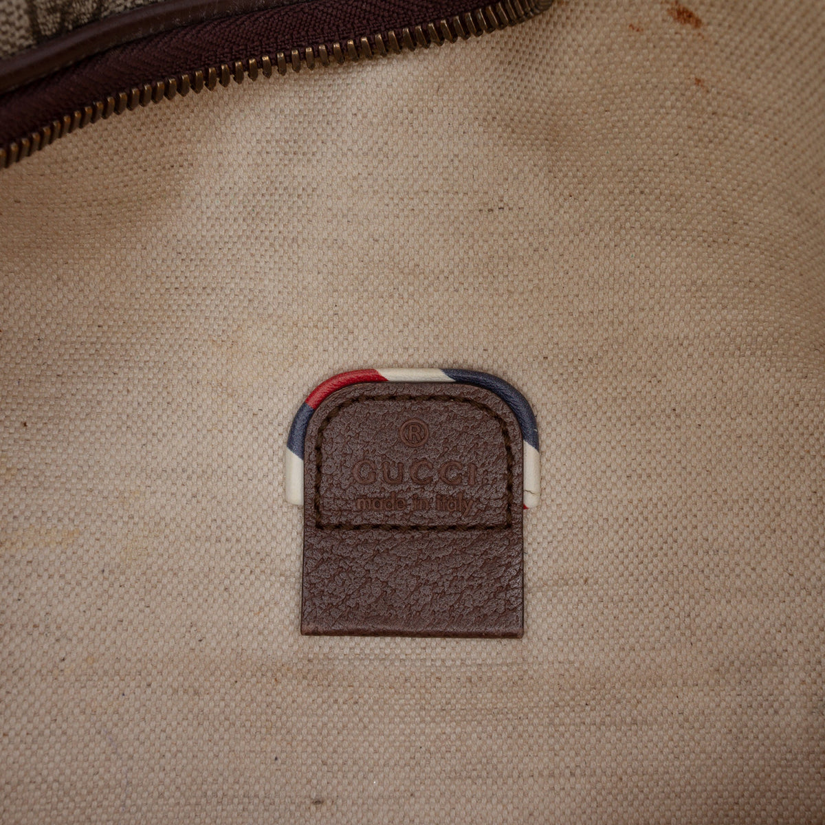 Gucci GG Supreme Courrier Web Belt Bag