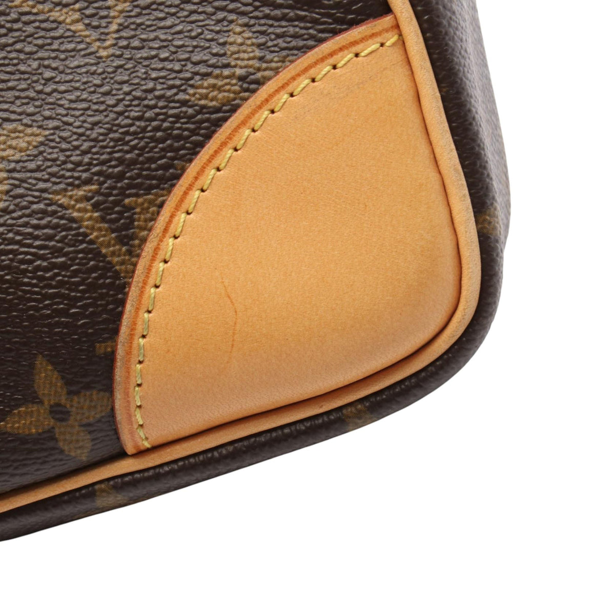 Louis Vuitton Monogram Porte Documents Voyage