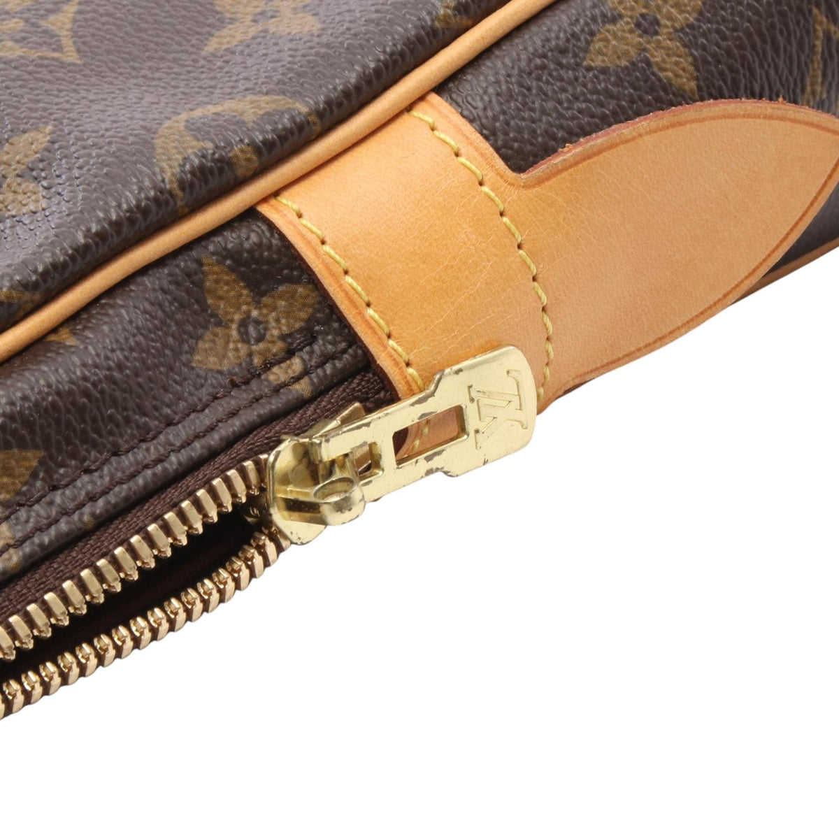 Louis Vuitton Monogram Porte Documents Voyage