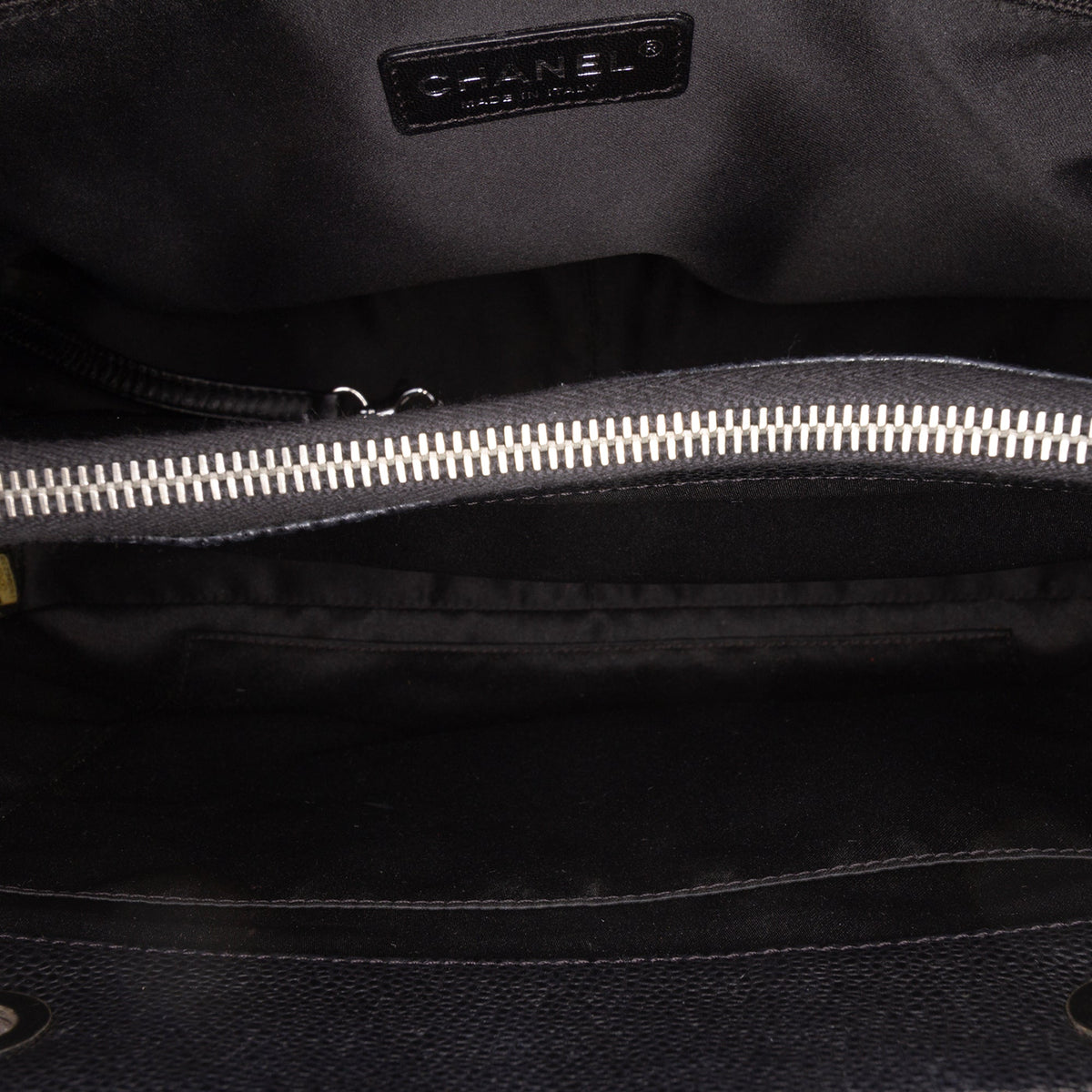 Chanel Caviar Grand Shopping Tote