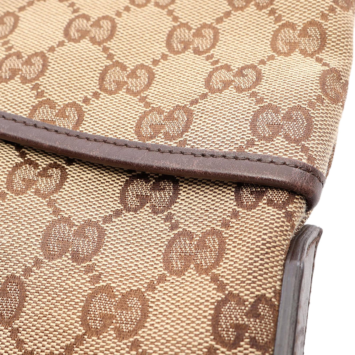 Gucci GG Canvas Crossbody — Beige
