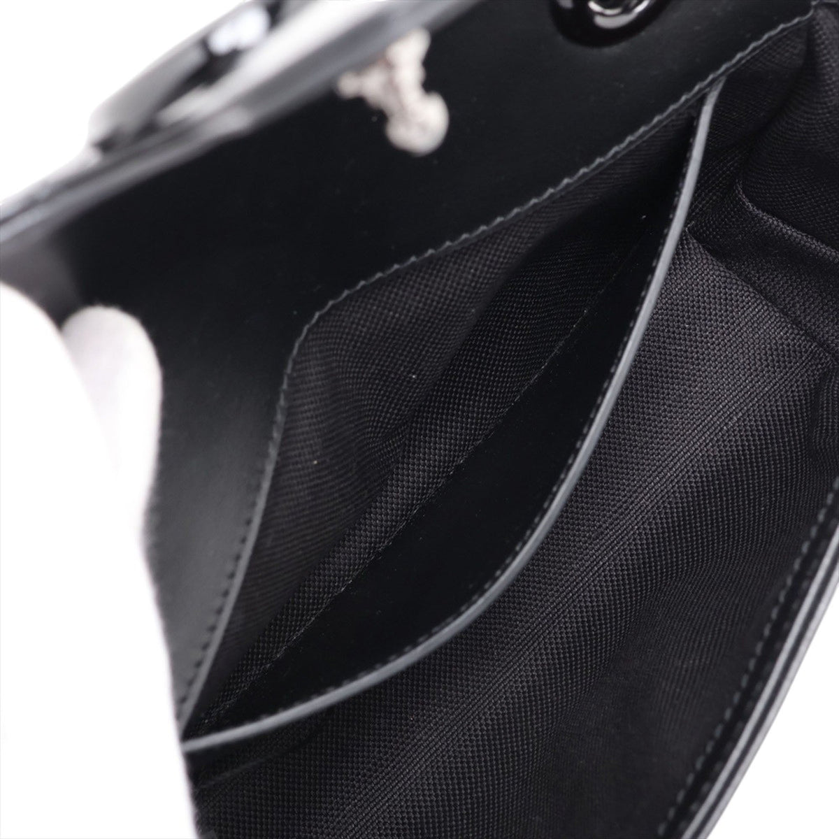Gucci Small GG Marmont Matelasse Calfskin Monochrome Shoulder Bag — Black
