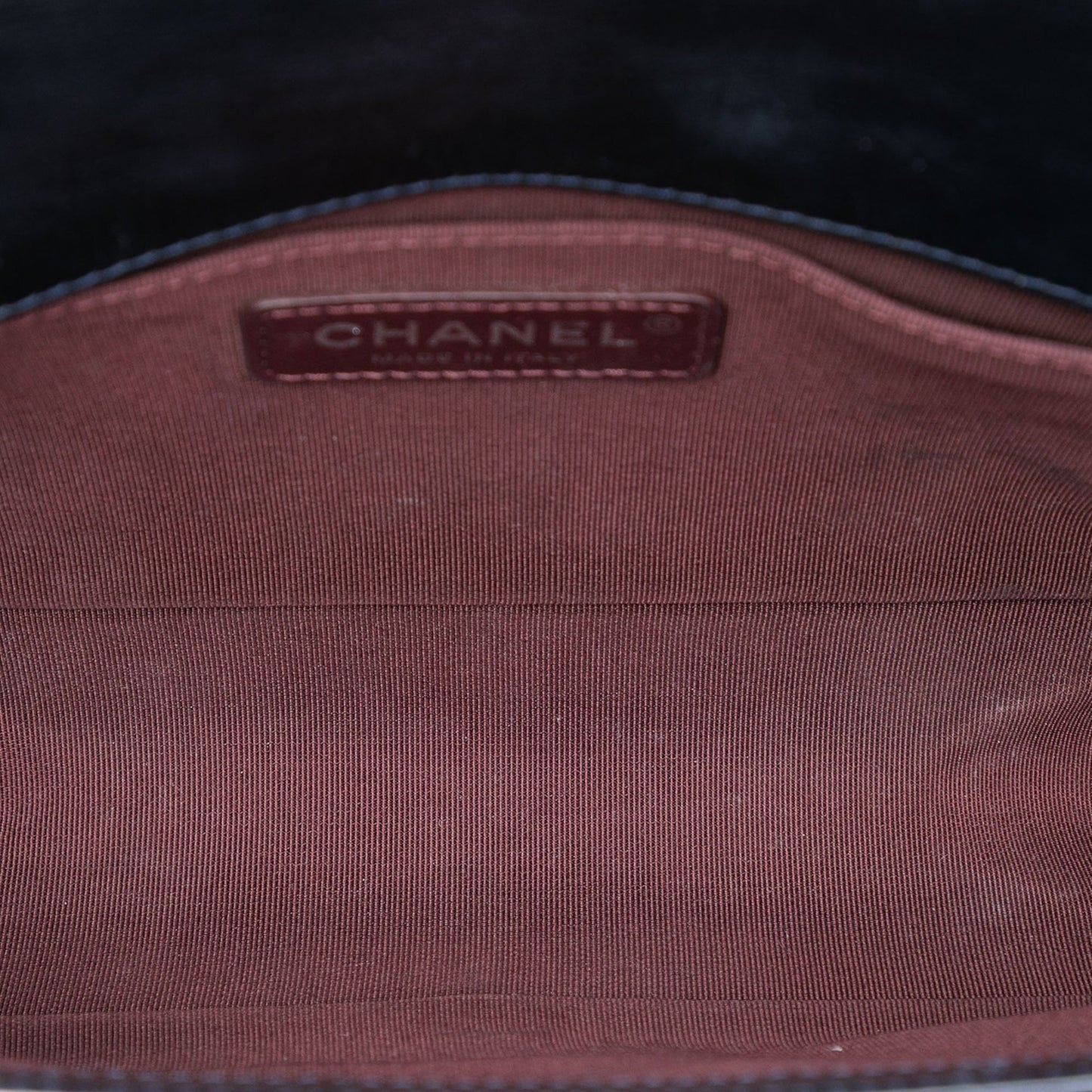 Old Medium Quilted Glazed Calfskin Chain Around Boy Flap