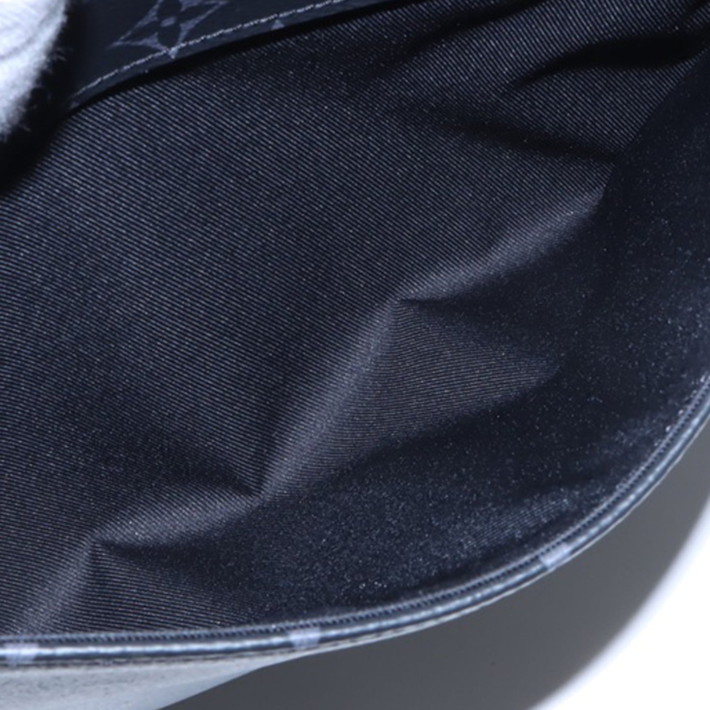Louis Vuitton Monogram Eclipse District PM