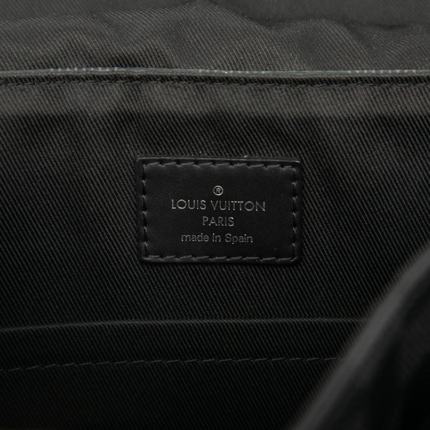 Louis Vuitton Damier Graphite District PM