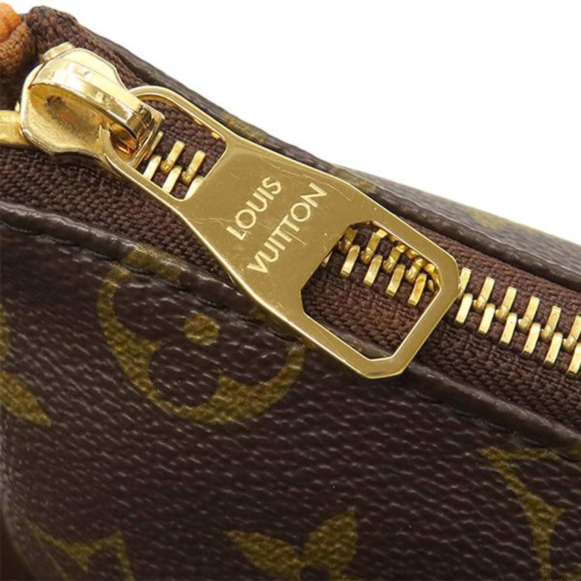 Louis Vuitton Monogram Totally MM