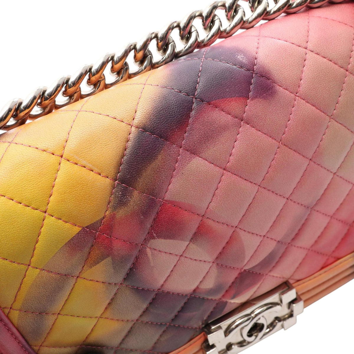Chanel Old Medium Quilted Lambskin Flower Power Boy Flap — Pink