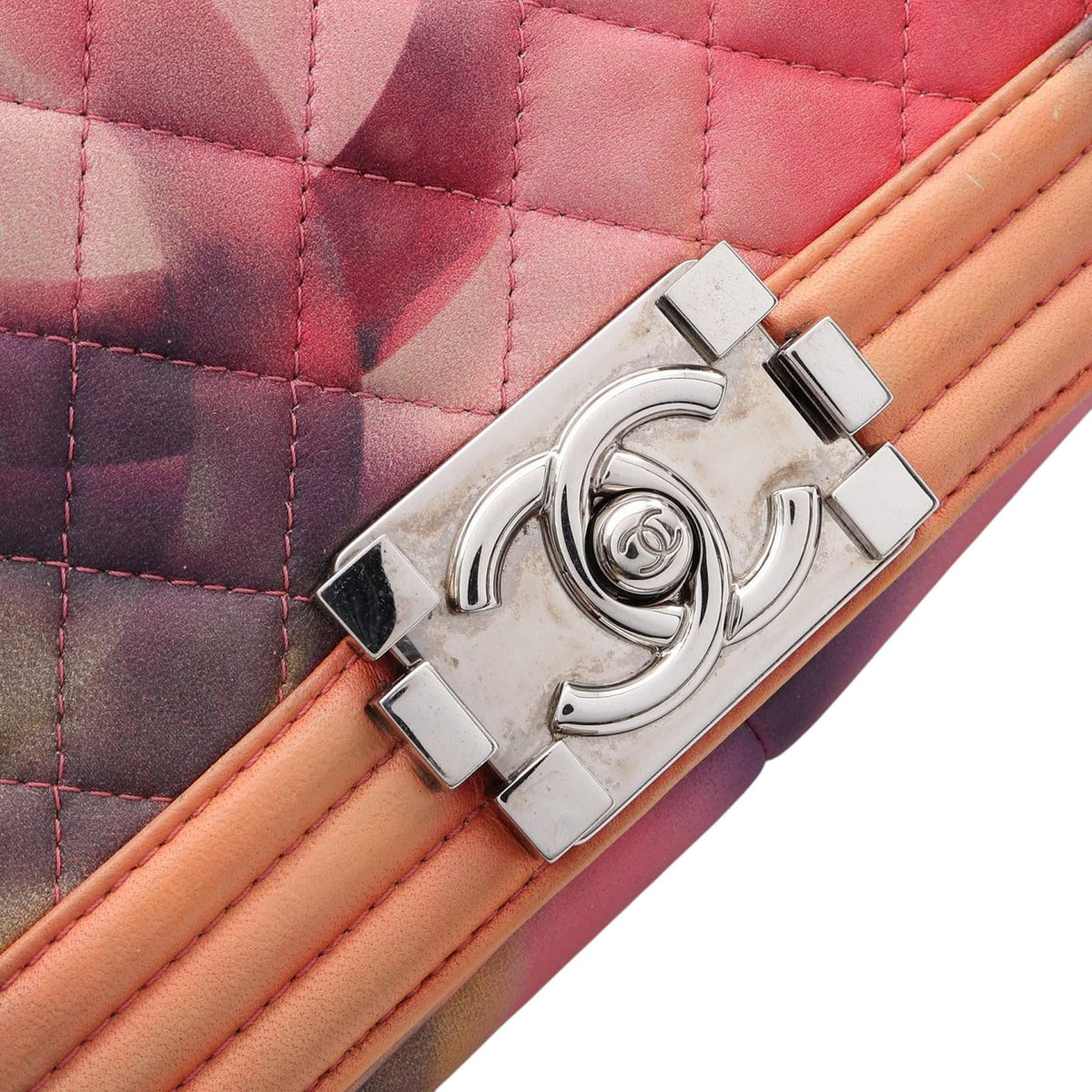 Chanel Old Medium Quilted Lambskin Flower Power Boy Flap — Pink