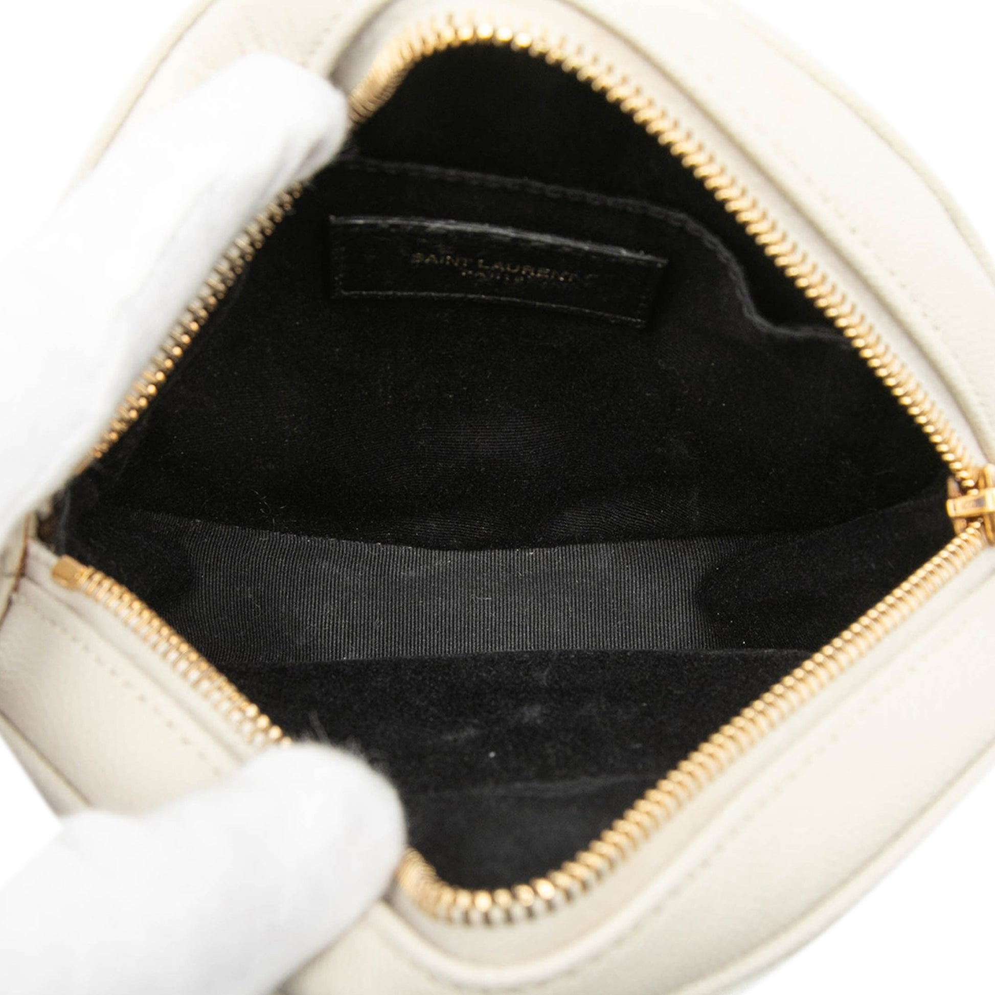 Grain De Poudre Chevron Round Vinyle Camera Bag