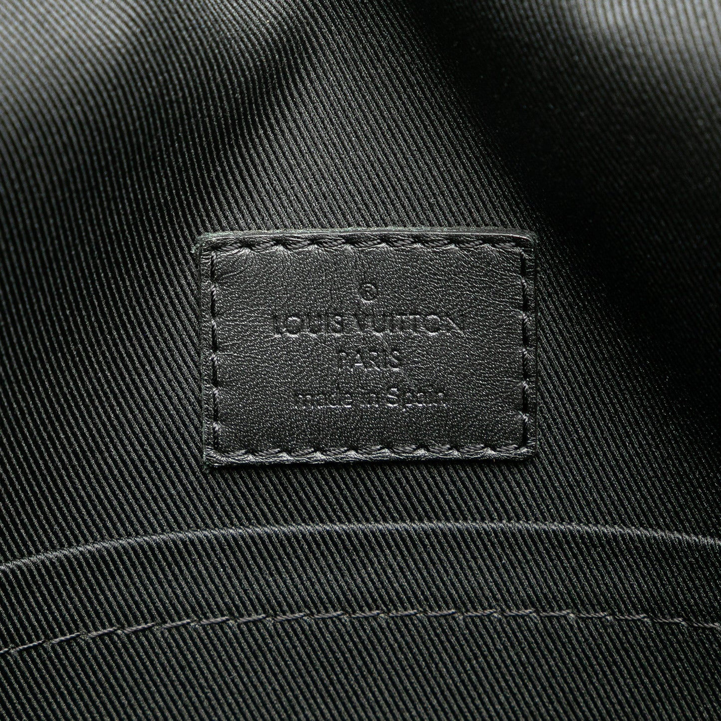 Louis Vuitton Damier Infini District PM
