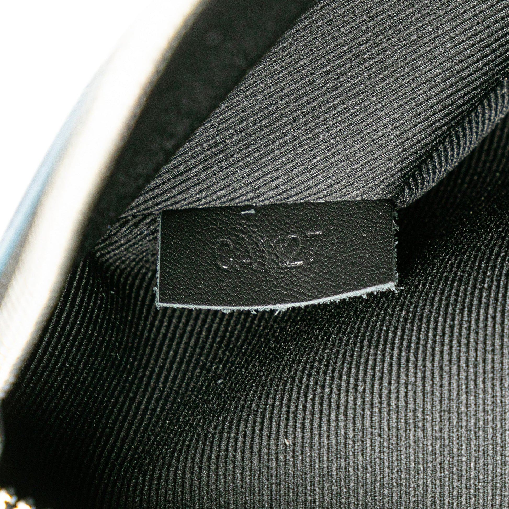 Louis Vuitton Damier Infini District PM