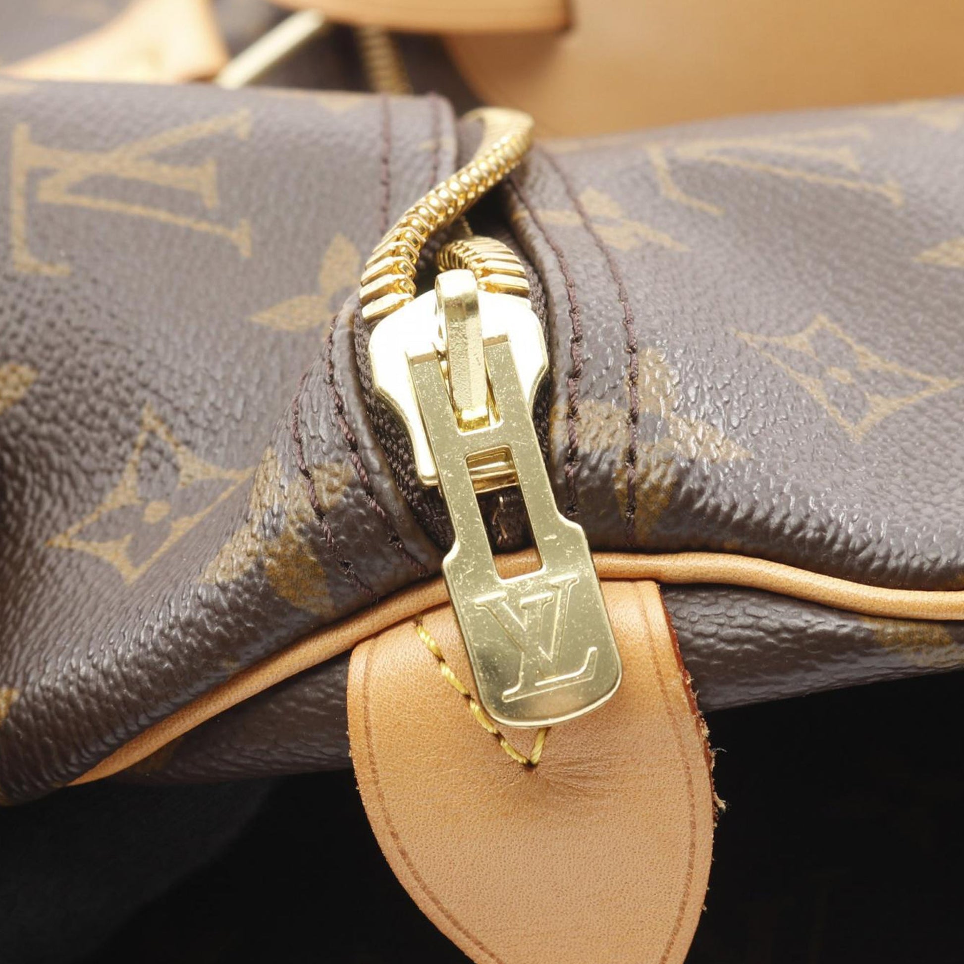 Louis Vuitton Monogram Keepall 60