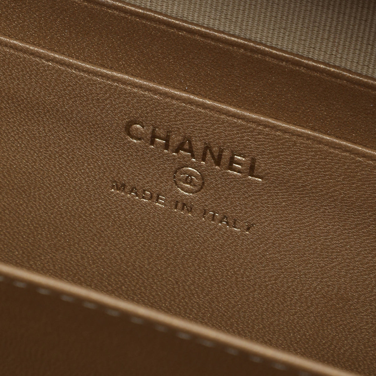 Chanel CC Quilted Lambskin Pearl Crush Camera Bag