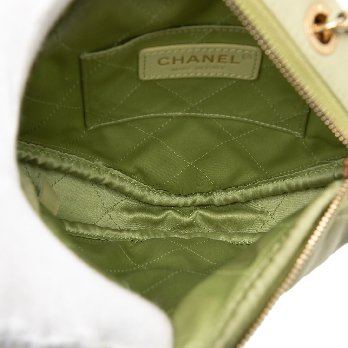 Chanel CC Quilted Lambskin Diamond Clutch with Chain