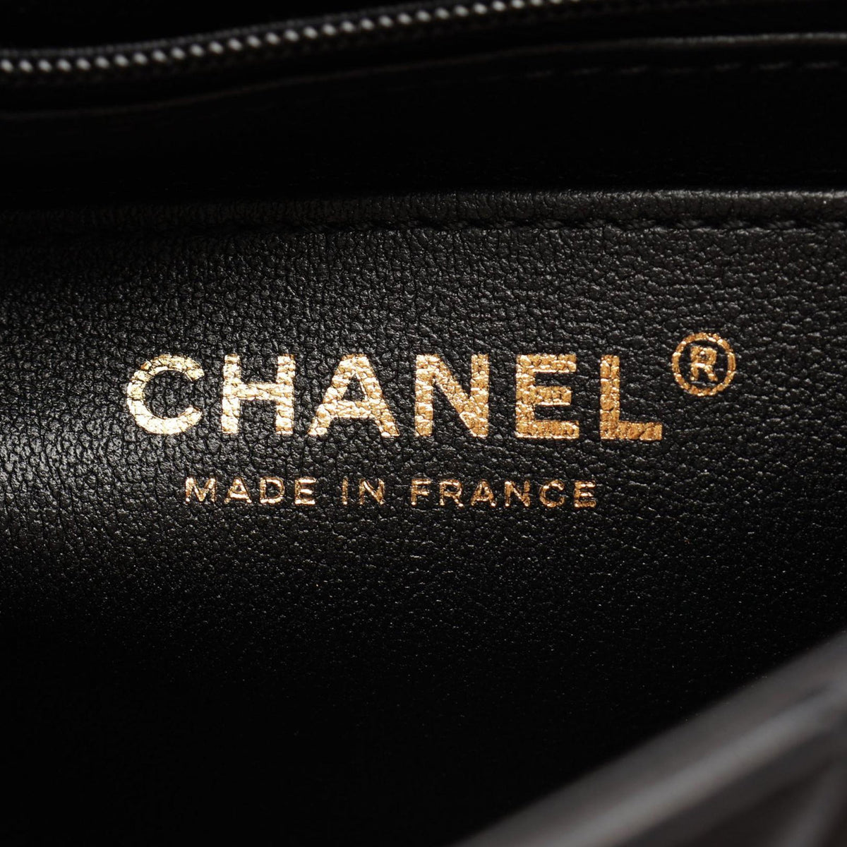 Chanel Quilted Lambskin Pearl Medallion Flap — Black
