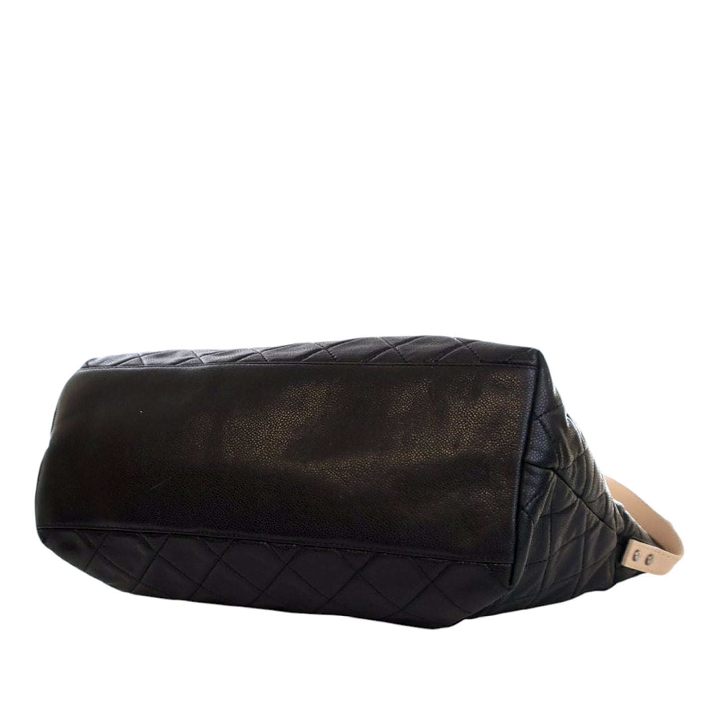 Chanel Reissue Quilted Caviar Messenger Flap