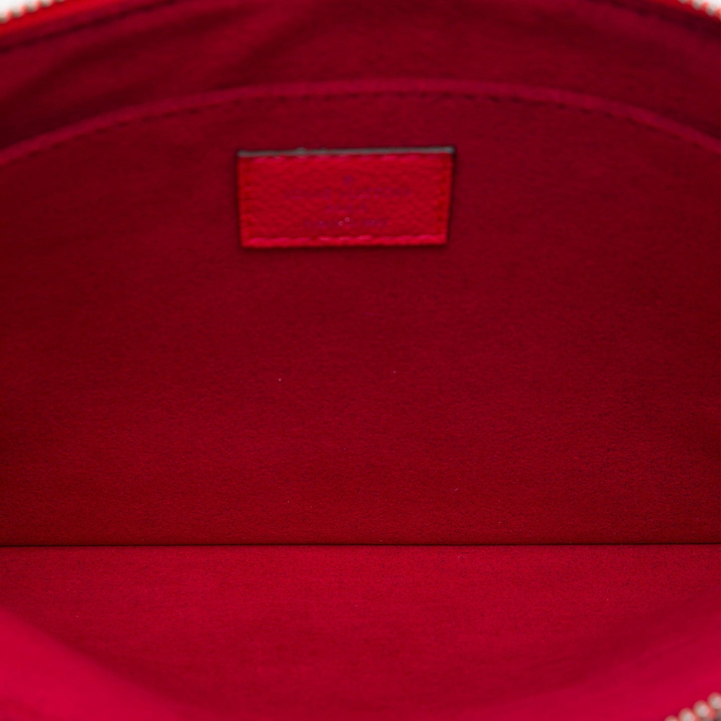 Louis Vuitton Taurillon Pochette Jour PM