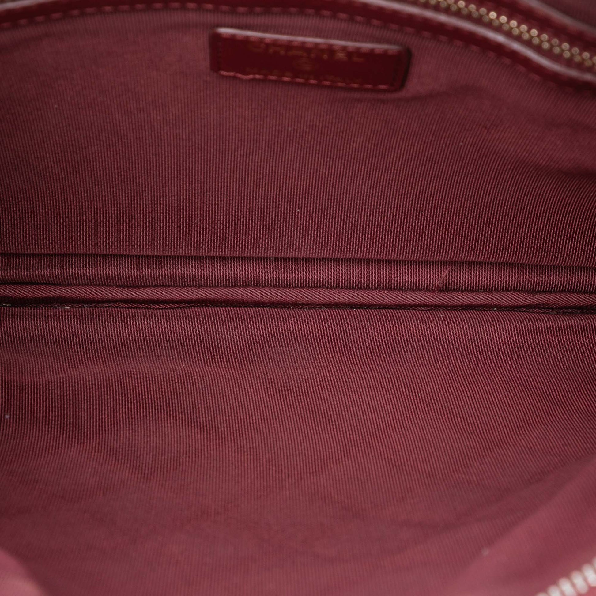 Medium Quilted Caviar Boy O Case Clutch