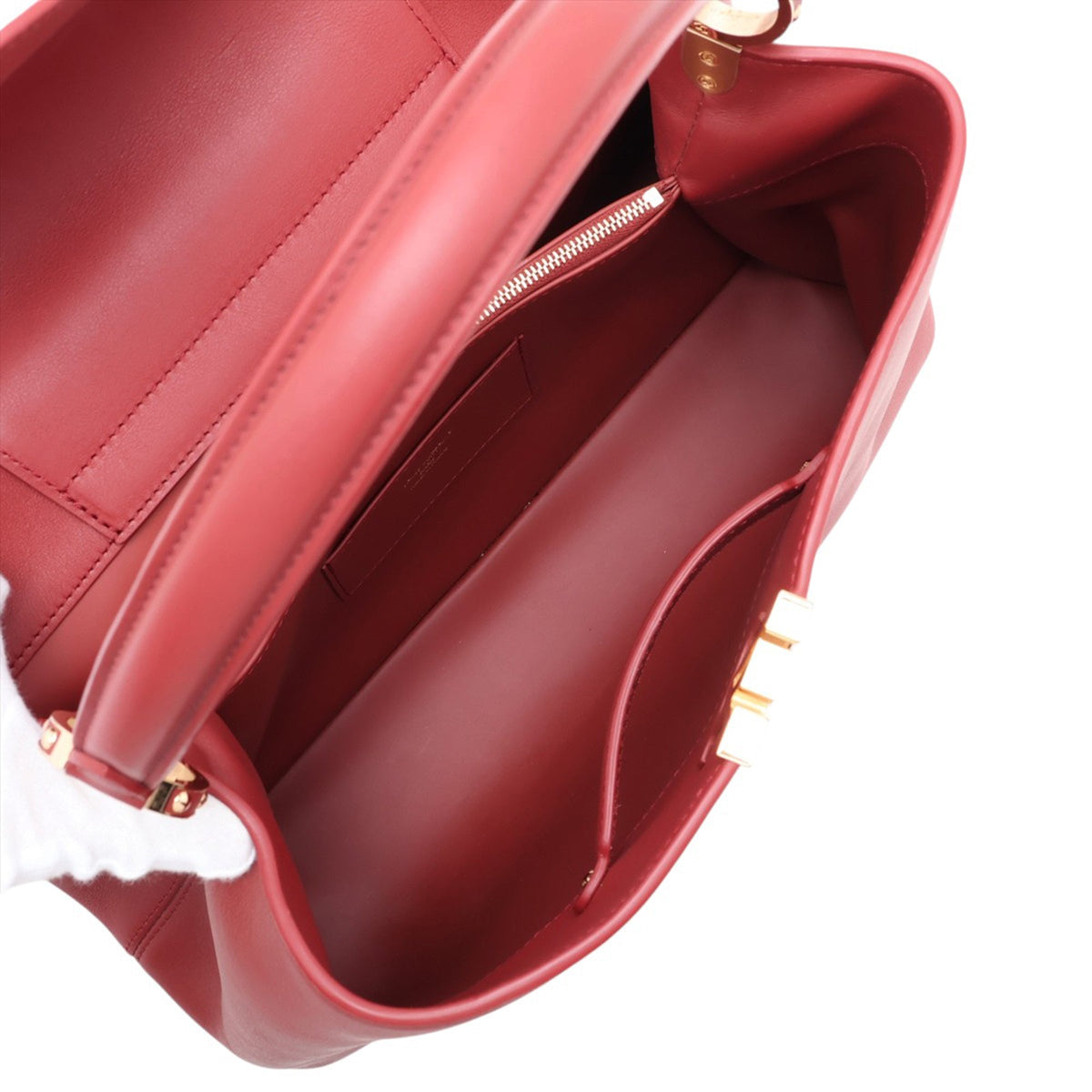 Louis Vuitton Taurillon Capucines GM — Red