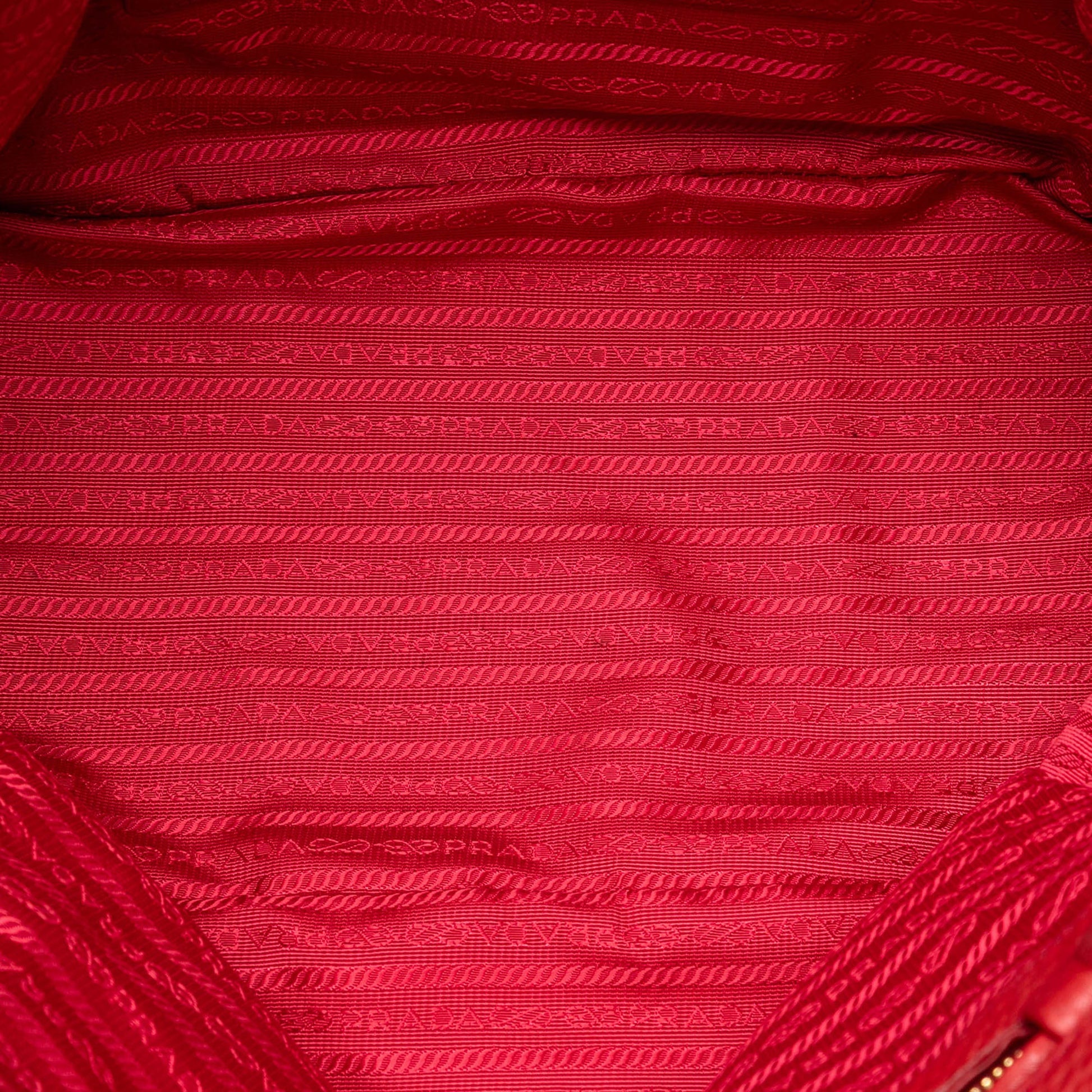 Prada Vitello Daino Open Convertible Tote