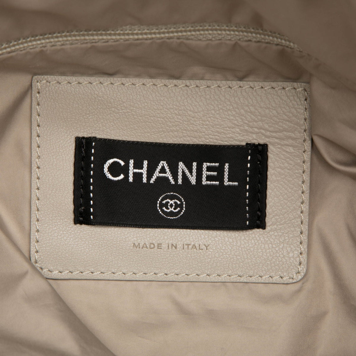 Chanel CC Nylon Doudoune Crossbody