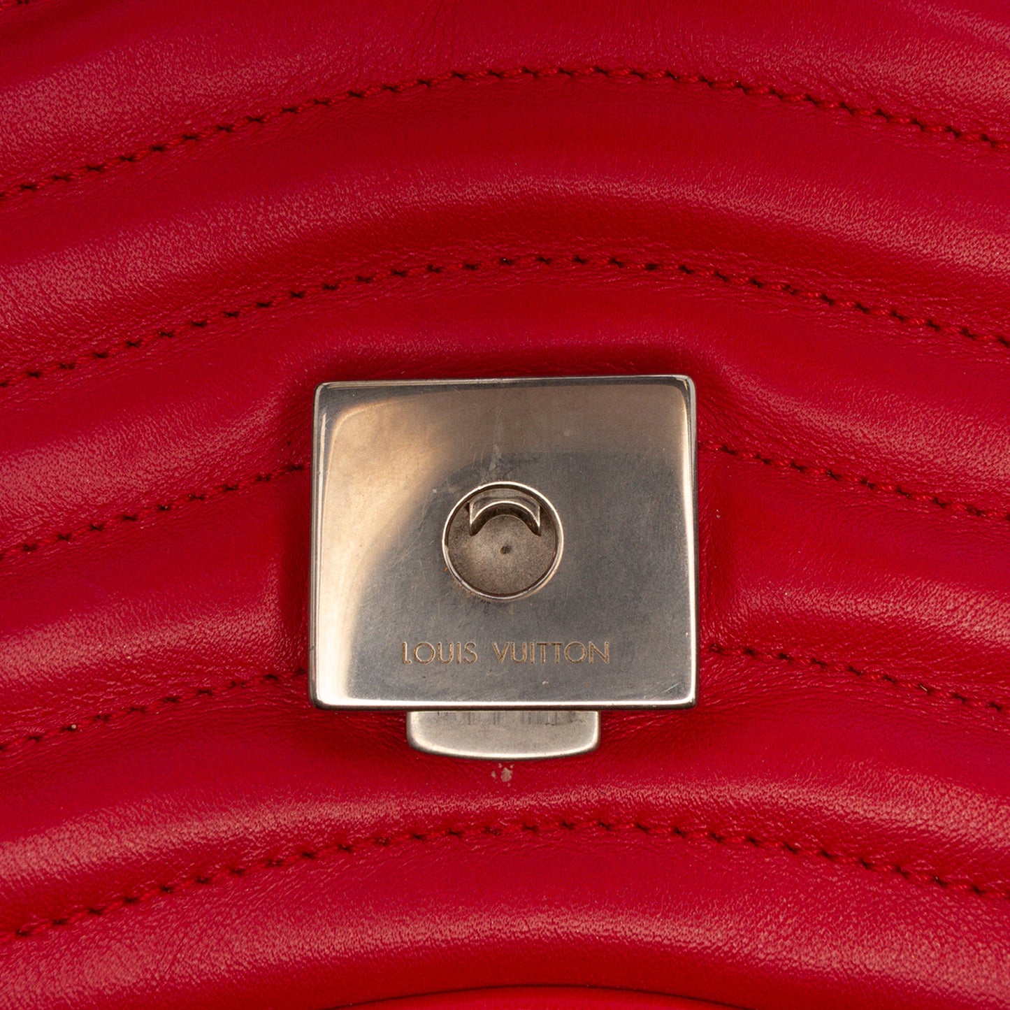 Louis Vuitton New Wave Chain Bag PM
