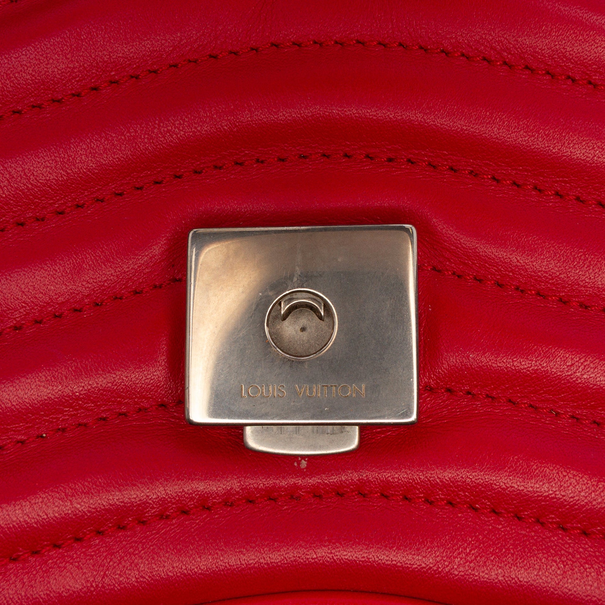 Louis Vuitton New Wave Chain Bag PM