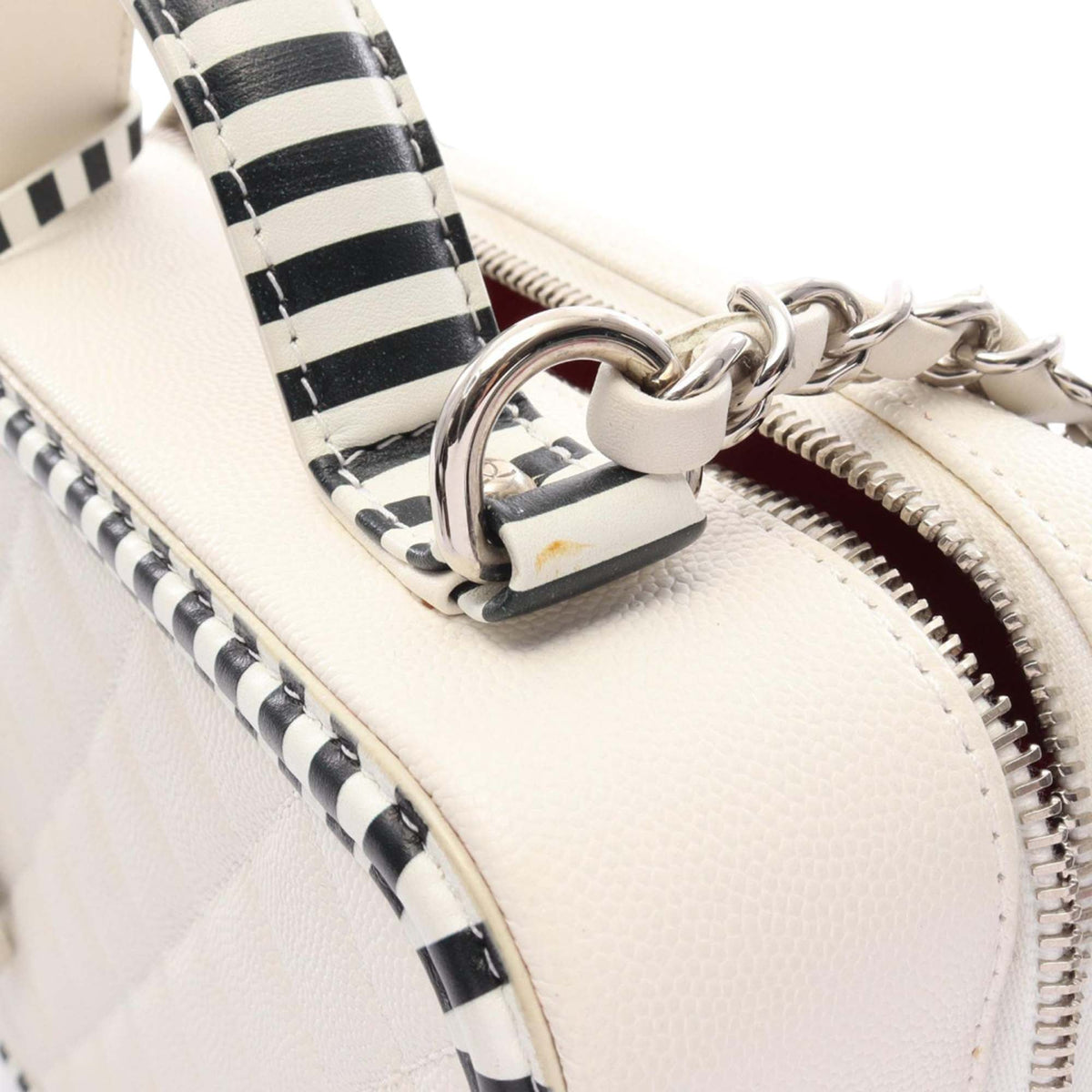 Chanel Medium Caviar CC Filigree Vanity Case — White