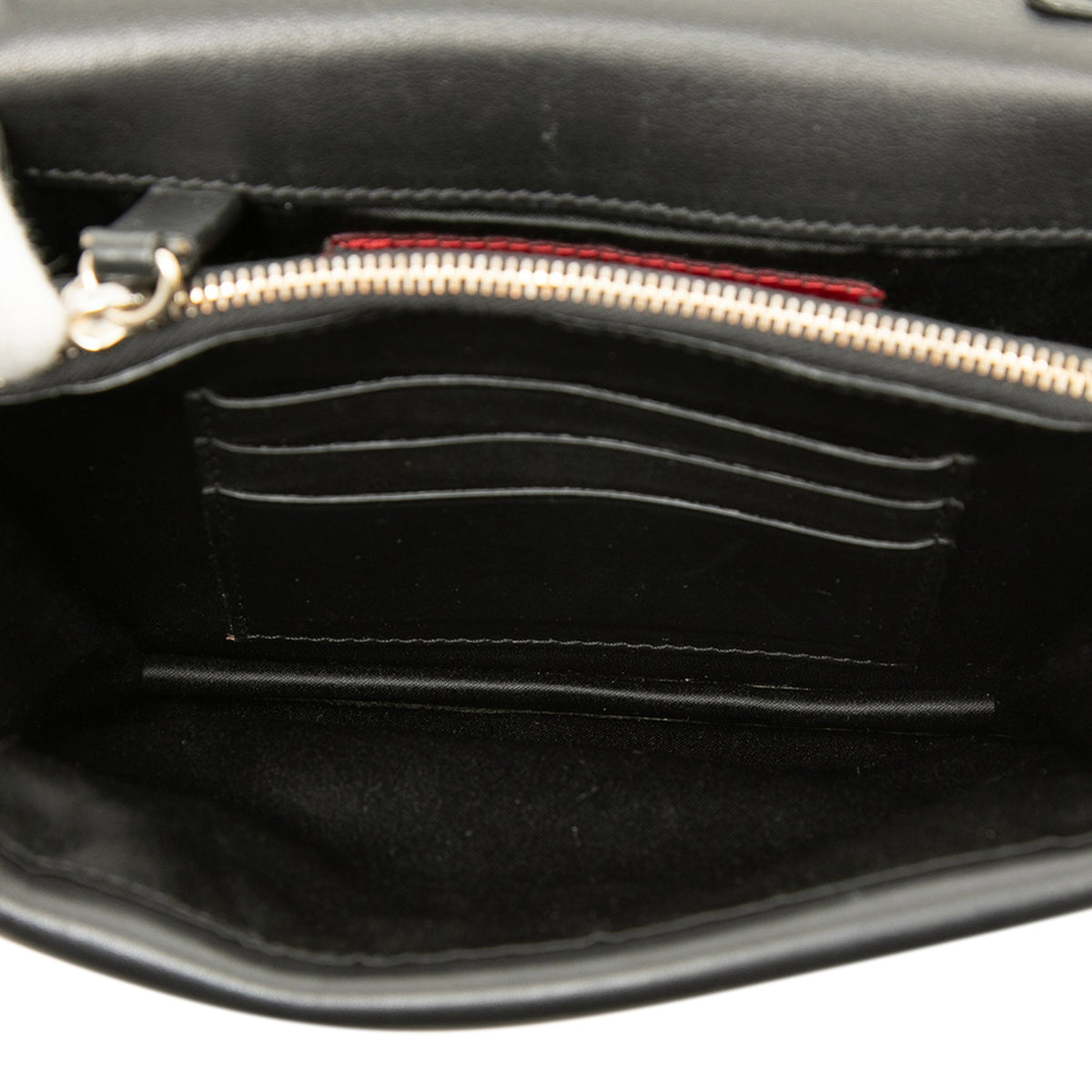 Valentino Leather Rockstud Wallet On Chain — Black