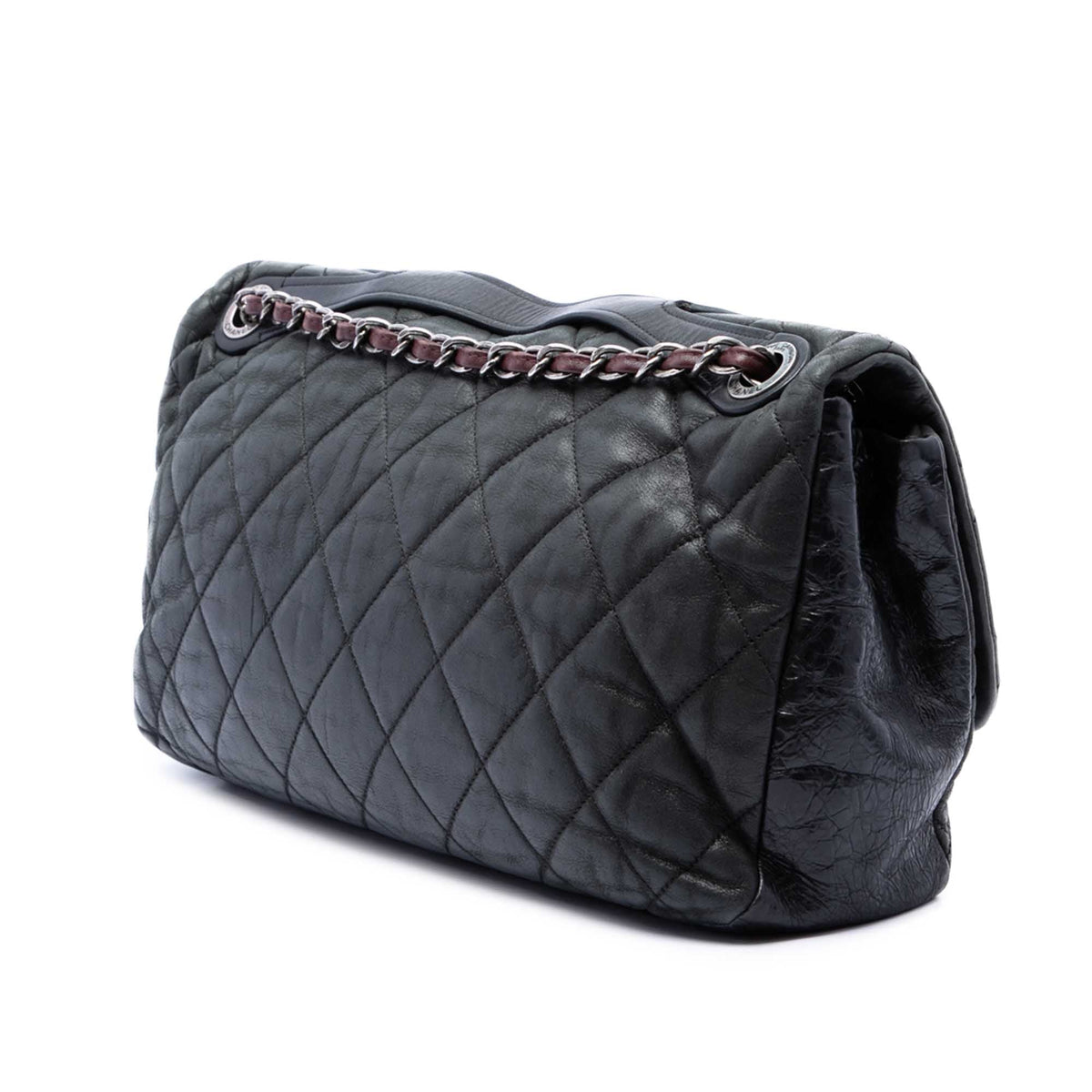 Chanel Jumbo Iridescent Calfskin In The Mix Flap — Black