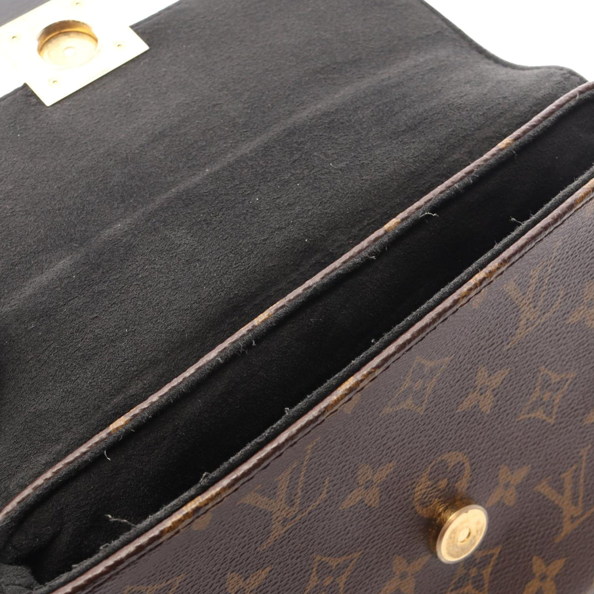 Louis Vuitton Monogram Locky BB — Brown