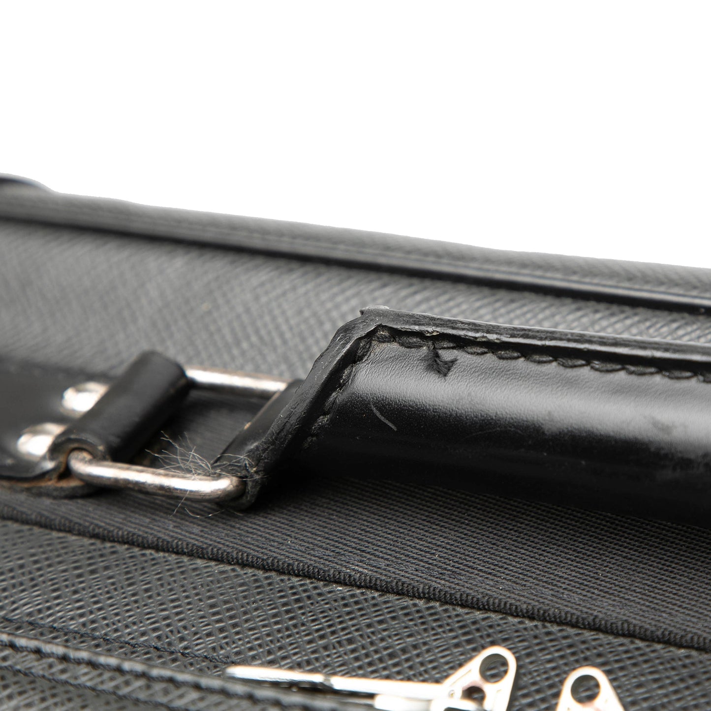 Louis Vuitton Taiga Satellite 53 Luggage