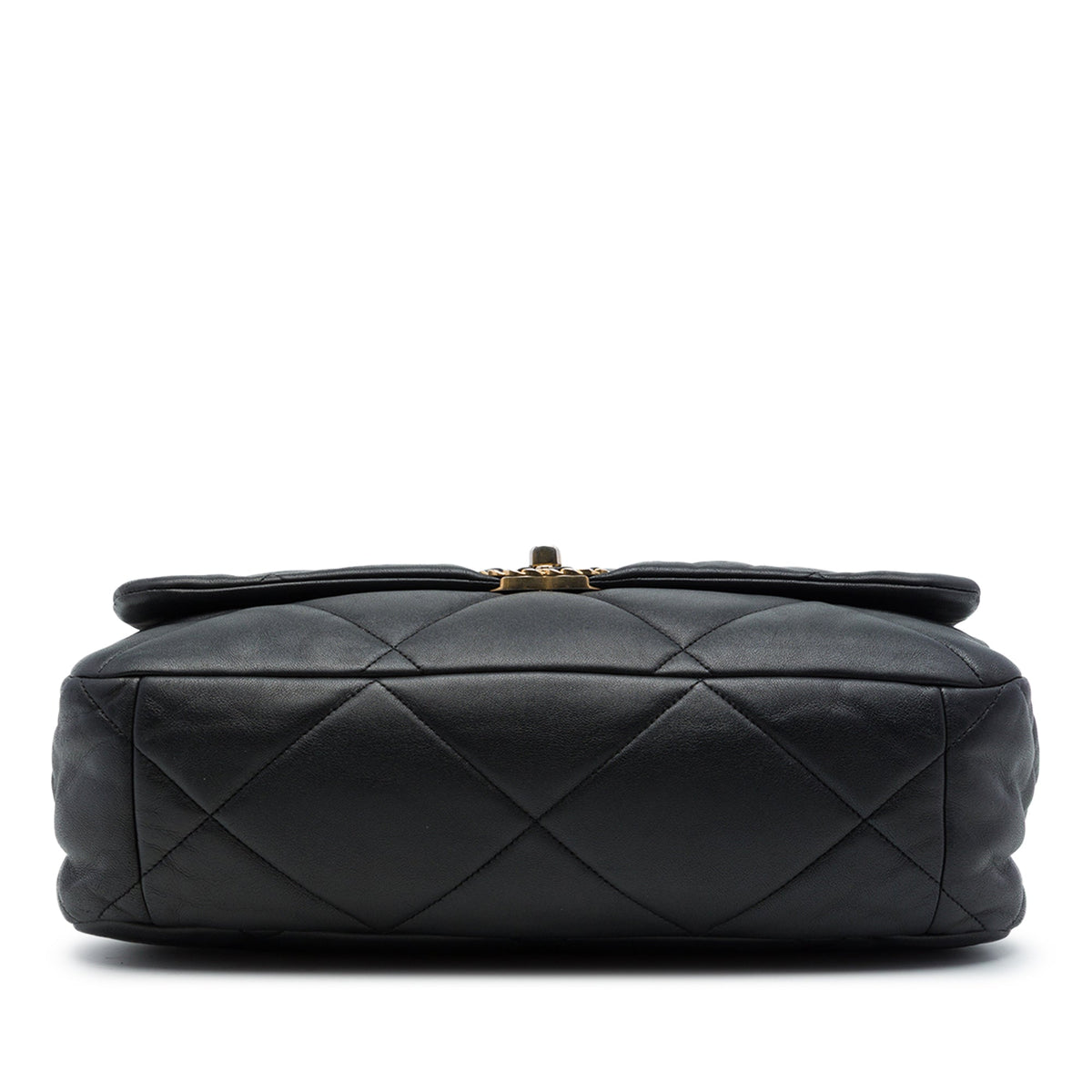 Chanel Maxi Lambskin 19 Flap — Black