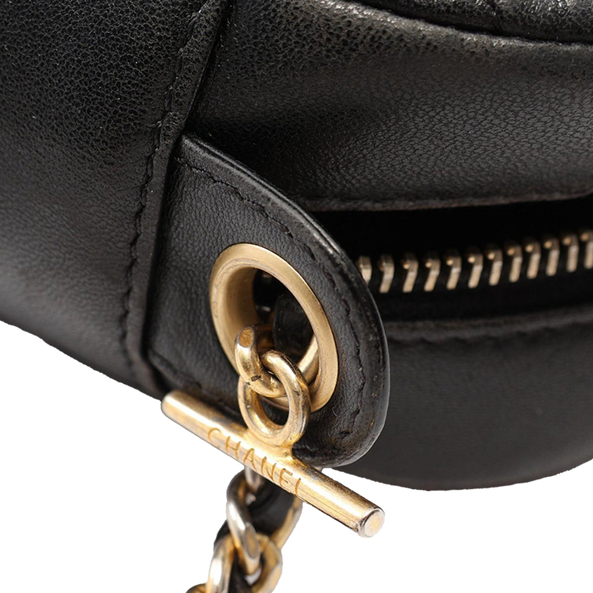 Chanel CC Quilted Lambskin Diamond Camera Bag — Black