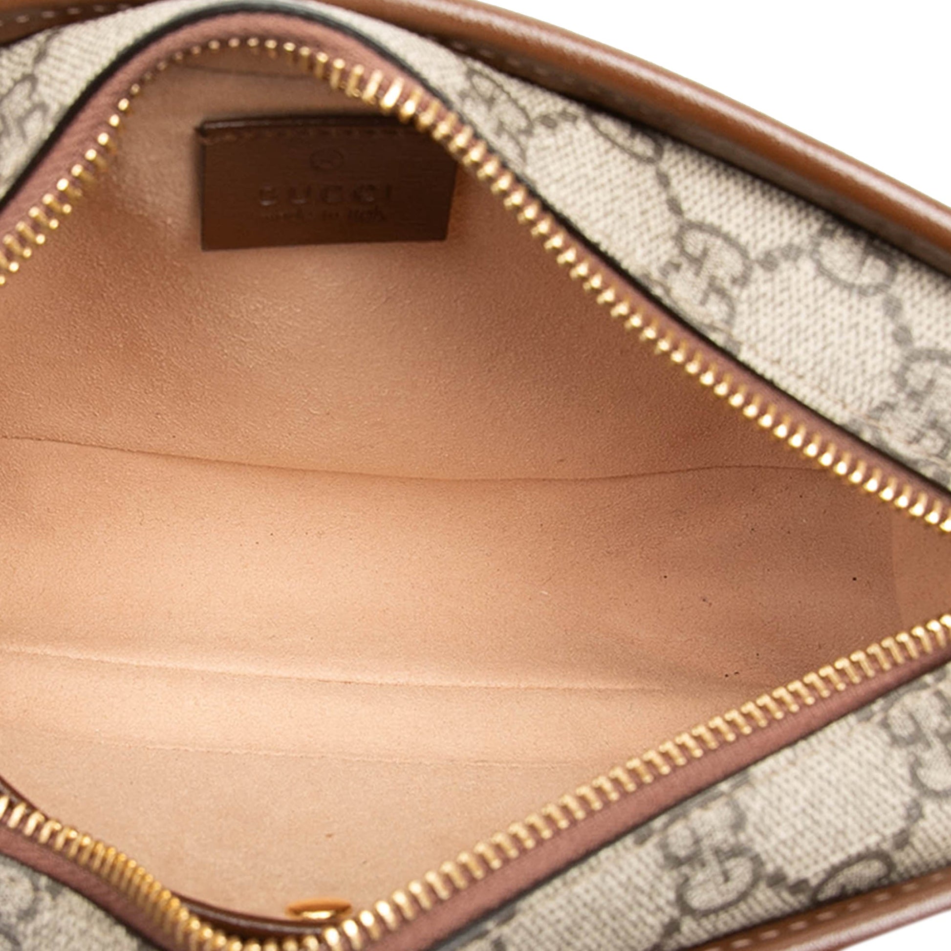 Gucci GG Supreme Interlocking G Clutch