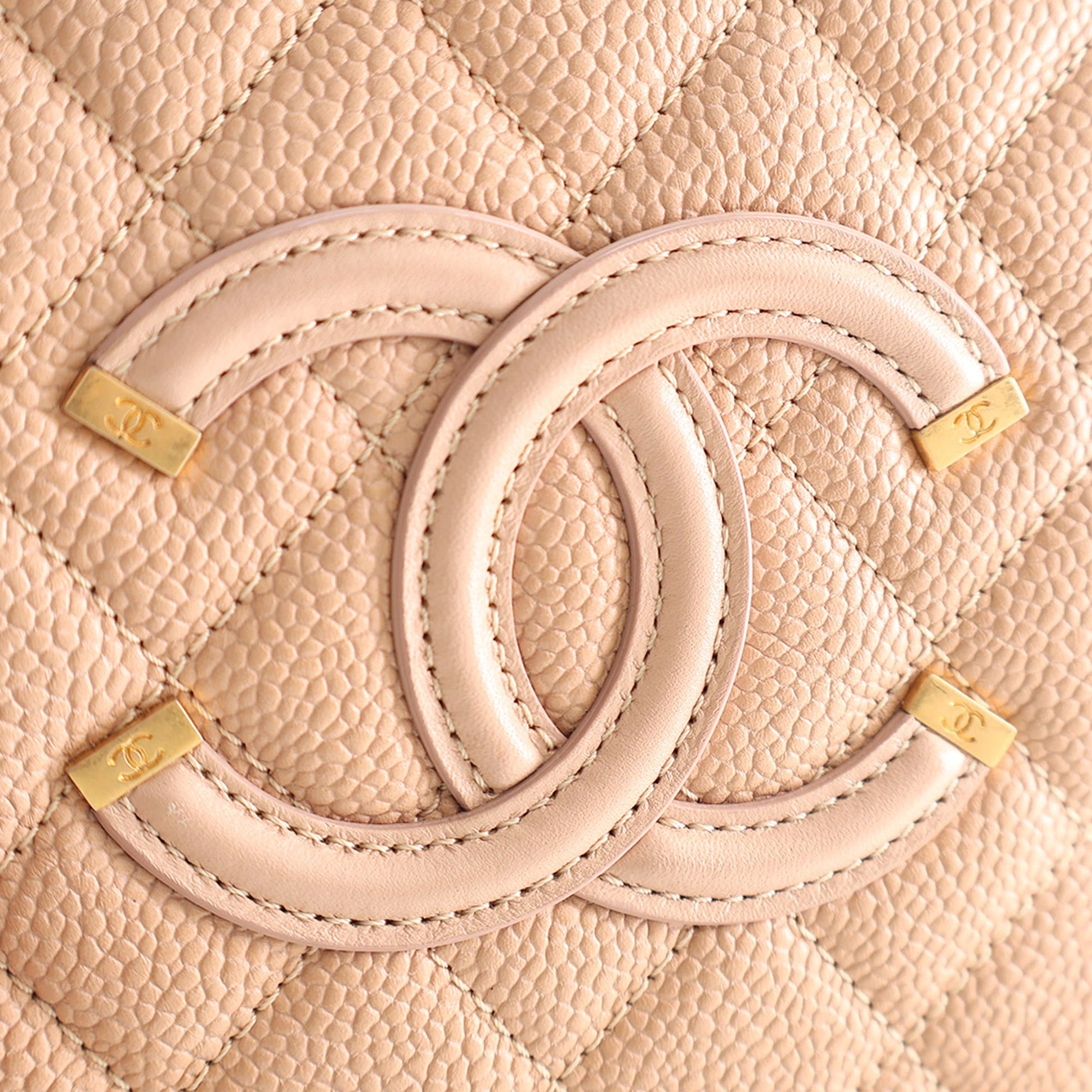 Chanel Medium Caviar CC Filigree Vanity Case