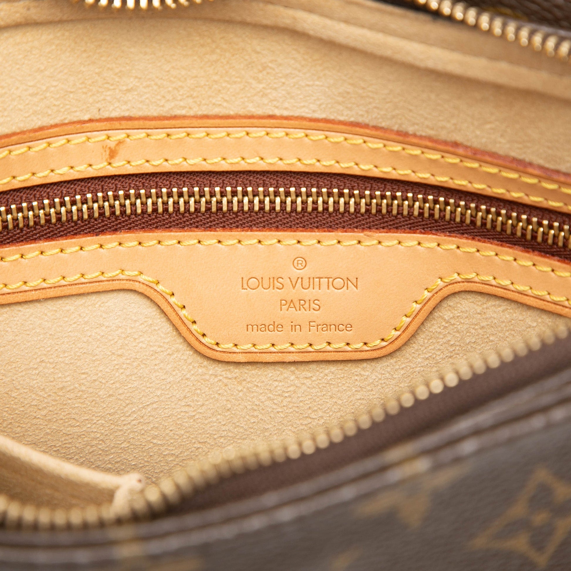 Louis Vuitton Monogram Looping MM