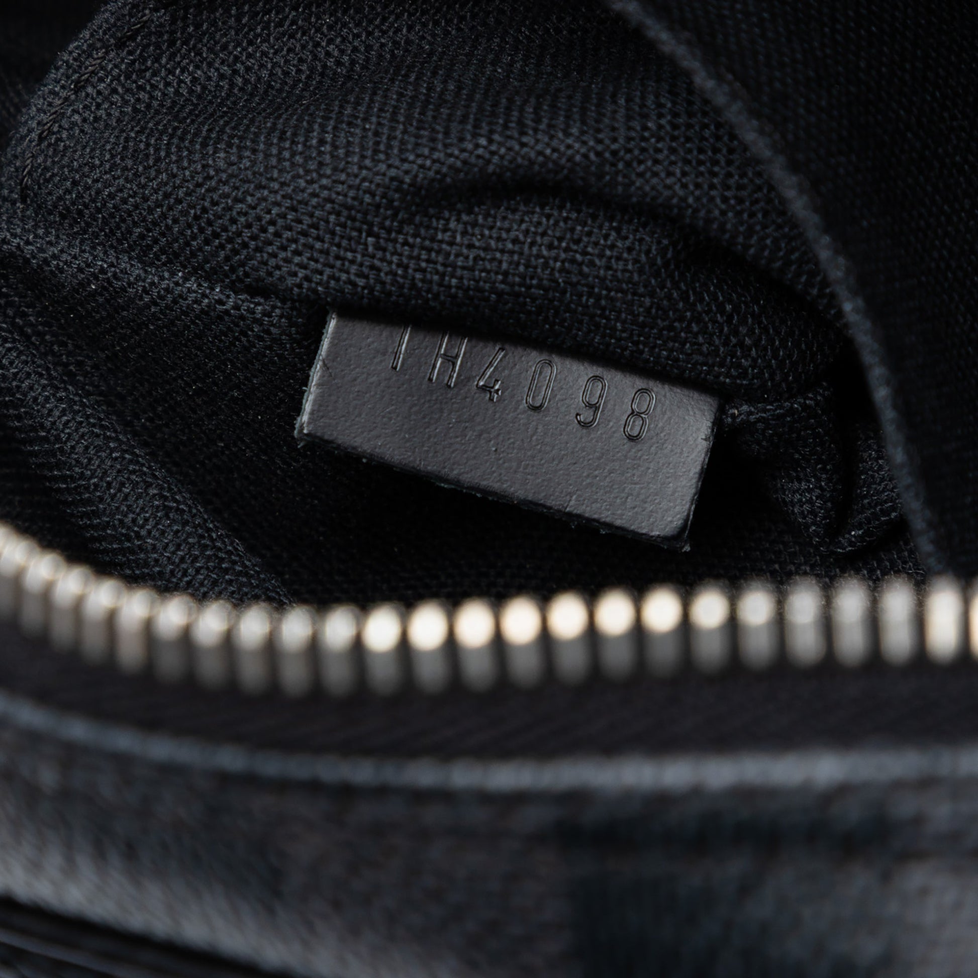 Louis Vuitton Damier Graphite Rem