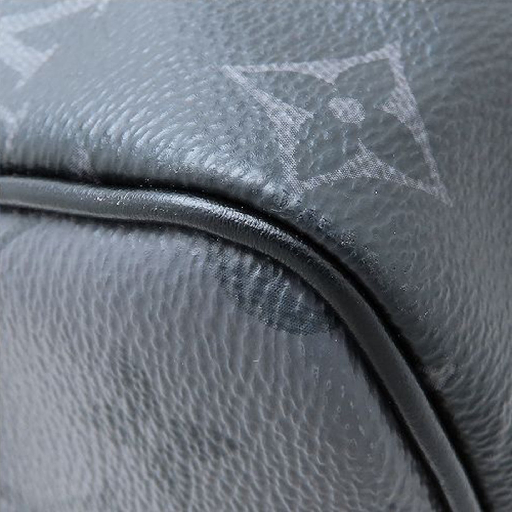 Louis Vuitton Monogram Eclipse Keepall Bandouliere 35