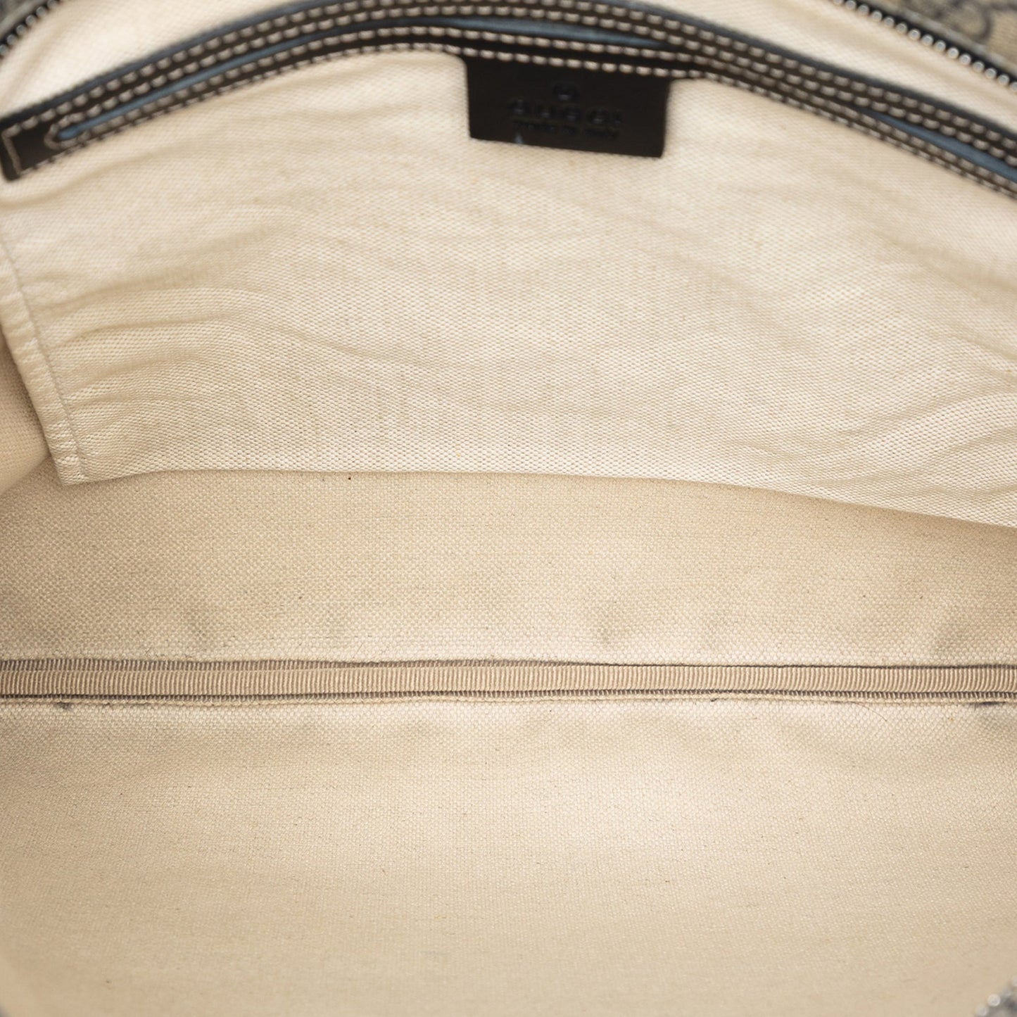 Gucci GG Supreme Crossbody