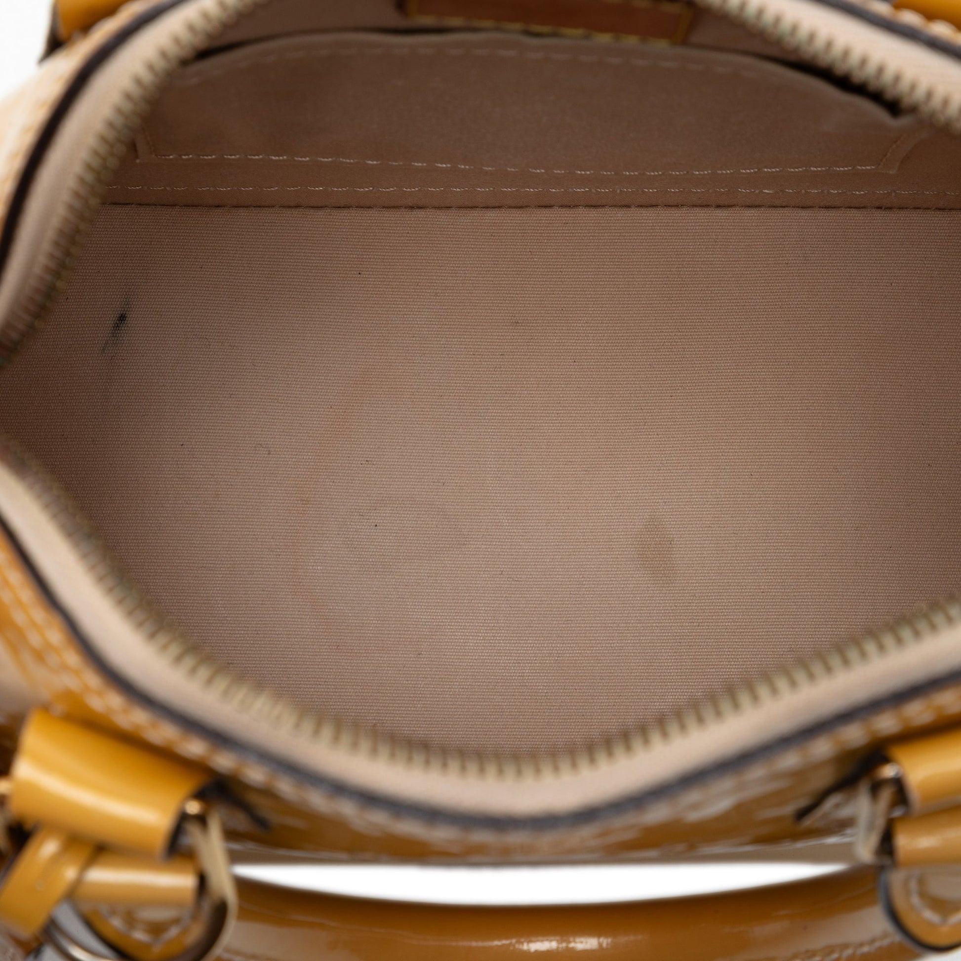 Louis Vuitton Monogram Vernis Alma BB