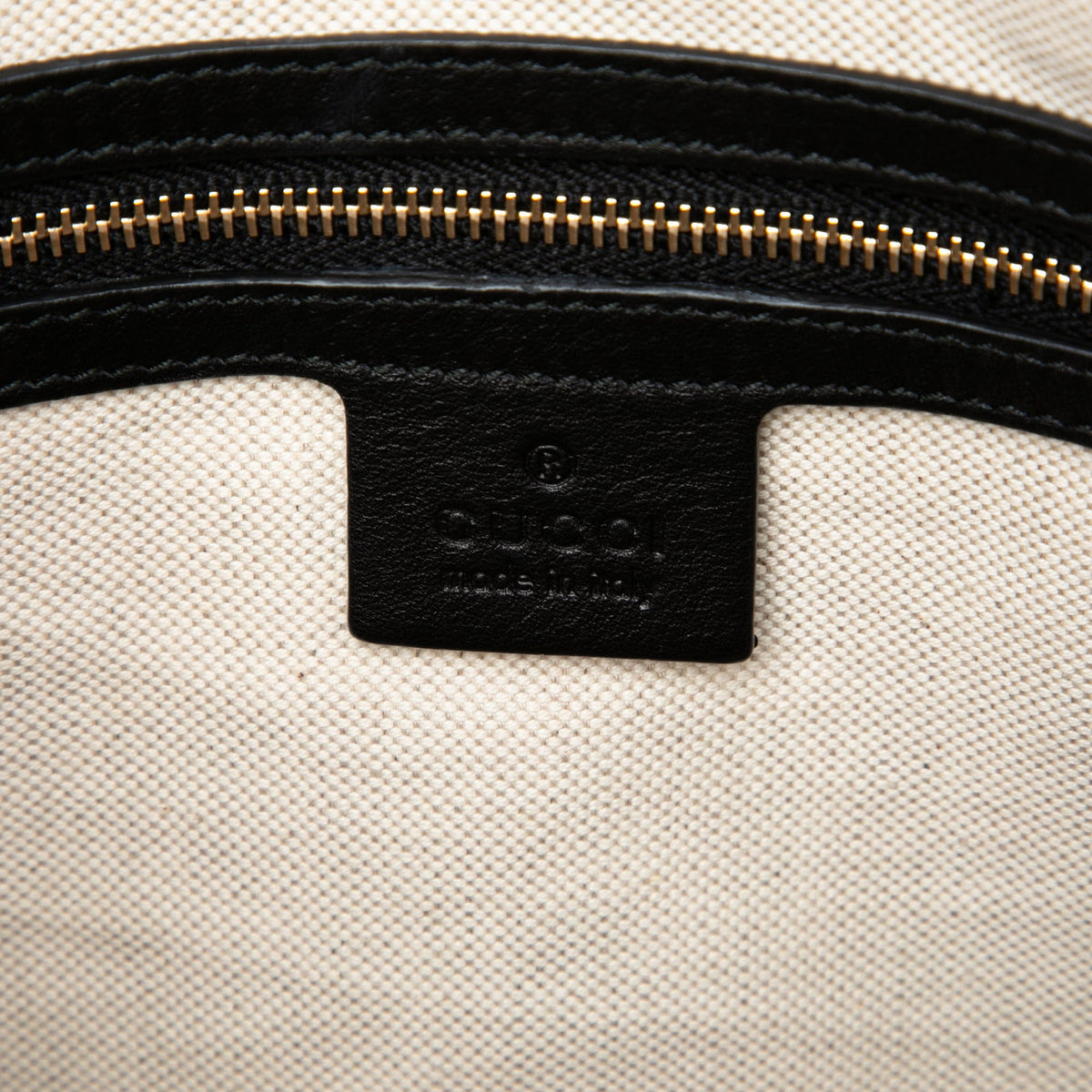 Gucci Large Microguccissima Patent Nice Dome Top Handle Bag — Black