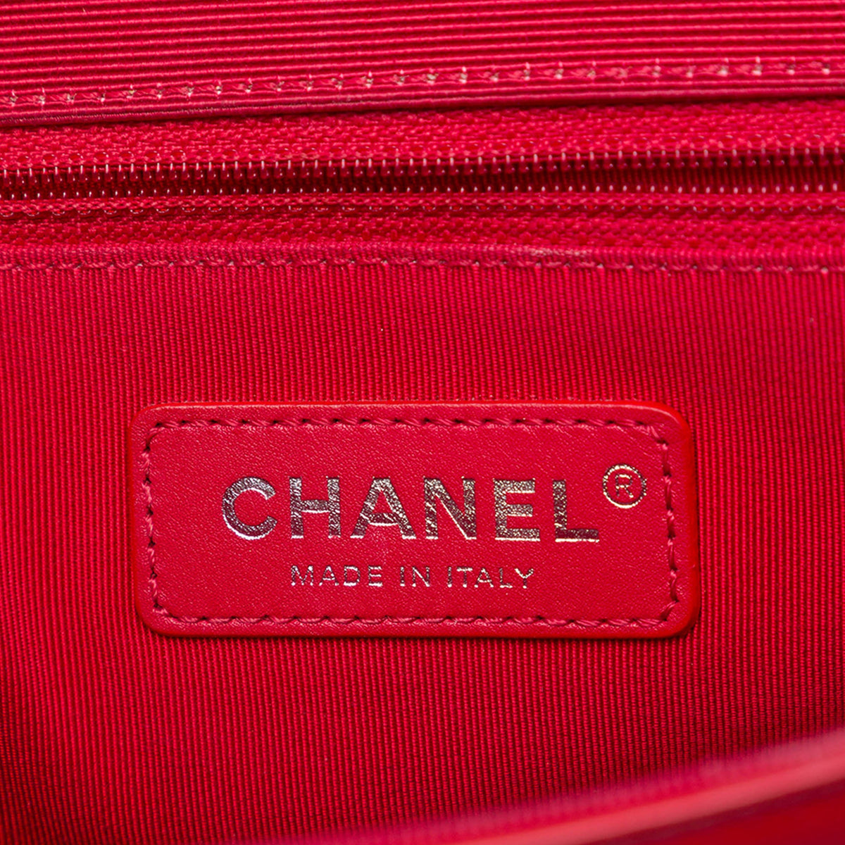 Chanel CC Quilted Crumpled Calfskin and Grosgrain Flap — Red