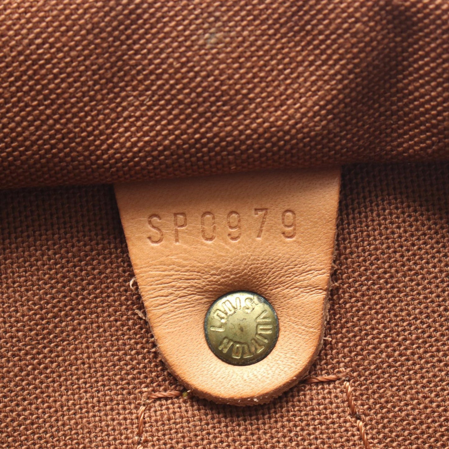 Louis Vuitton Monogram Speedy 40