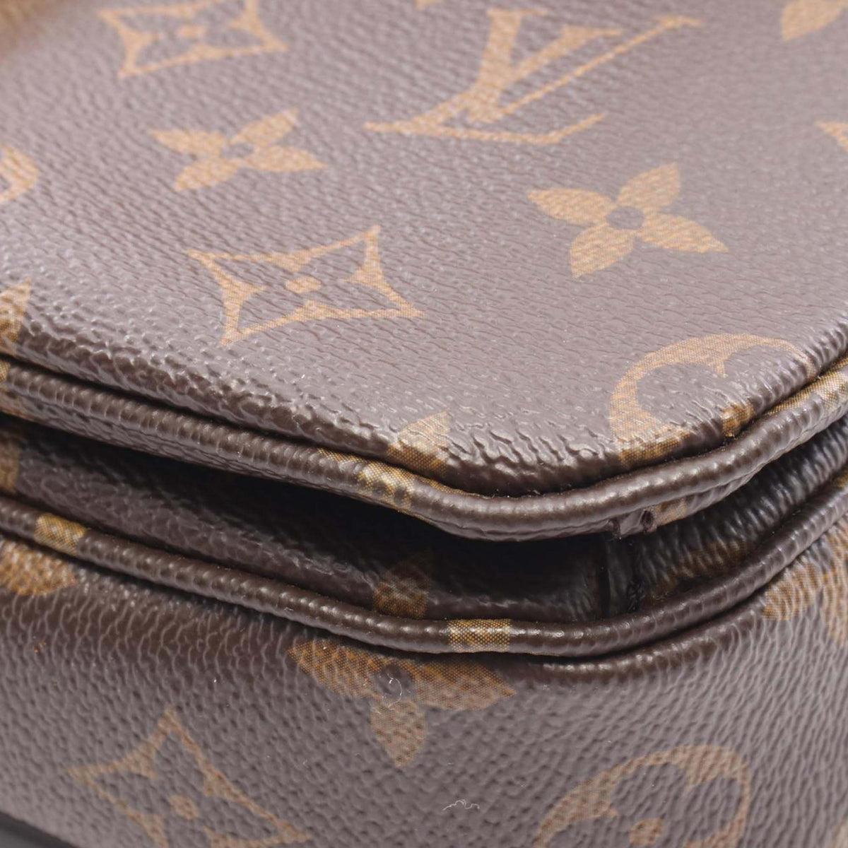 Louis Vuitton Monogram Pochette Metis