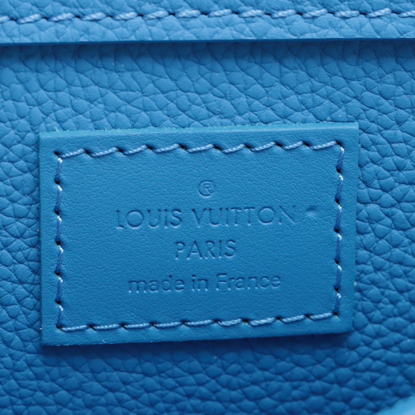 Louis Vuitton Aerogram Takeoff Sling