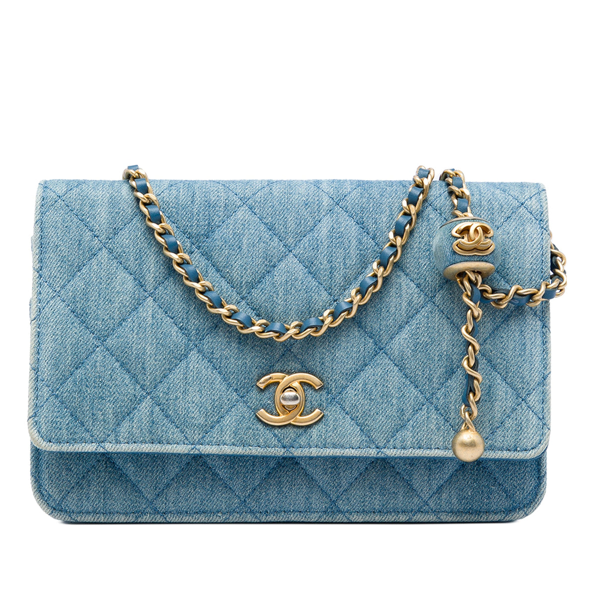 Chanel CC Quilted Denim Pearl Crush Wallet On Chain — Blue